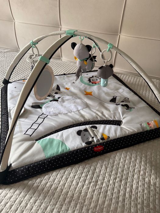 Продам развивающий игровой коврик TINY LOVE