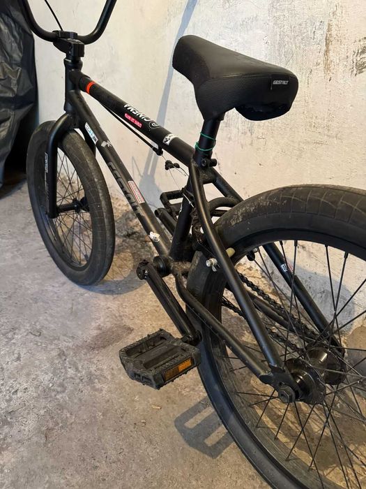 Велосипед BMX в отличном состоянии