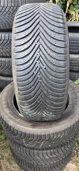 Гуми 2бр 225/55/17 - 1бр  - 75 евро