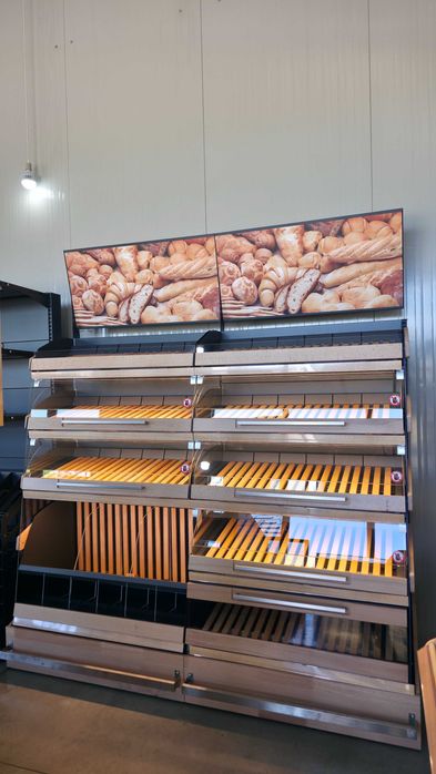 SHOWROOM CRAIOVA Rafturi magazin , Rafturi paine , fructe si legume , panificatie