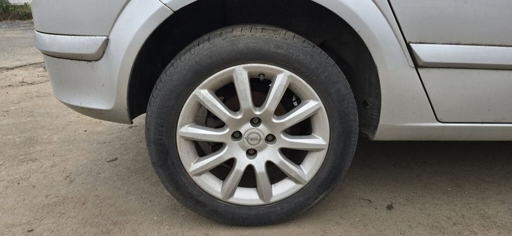 Jante aliaj/aluminu cu anvelopa 205/55/16 Opel Astra H - 2 bucăți