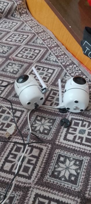 Видеонаблюдение wifi камери 3 броя