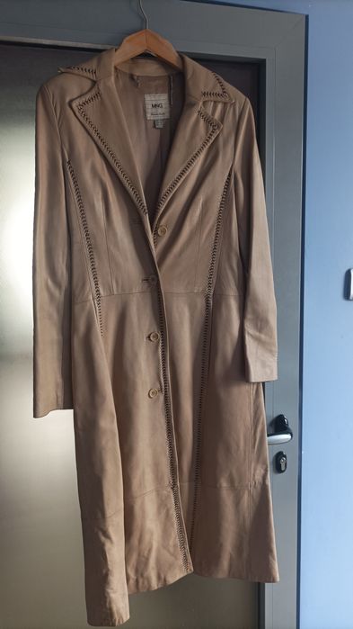 Кожено манто Манго