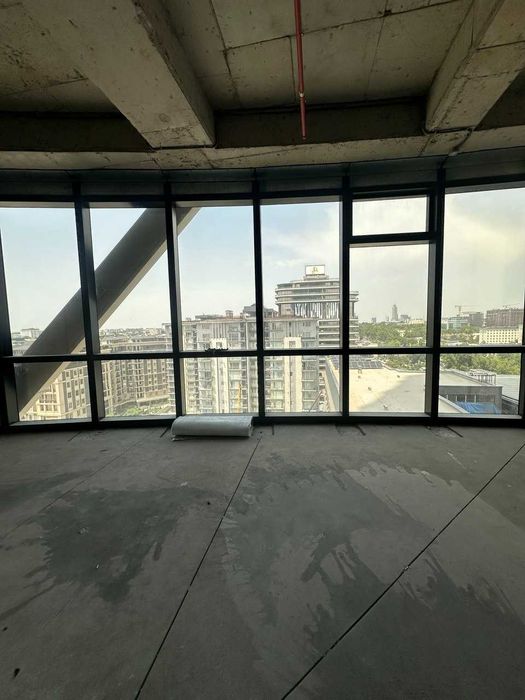 Продается Офис в сердце города — Piramit Tower, 92м² на 8 этаже