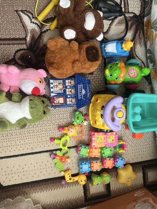 Продаю игрушки за 30.000 сум