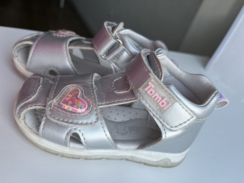 Продам Сандали на Девочку в Отличном Состоянии