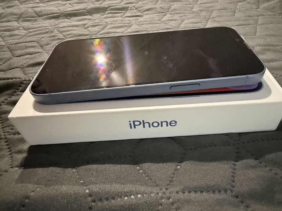 iphone 14 син цвят