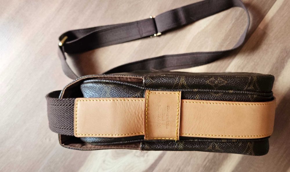 Дамска чанта с щампа Louis Vuitton
