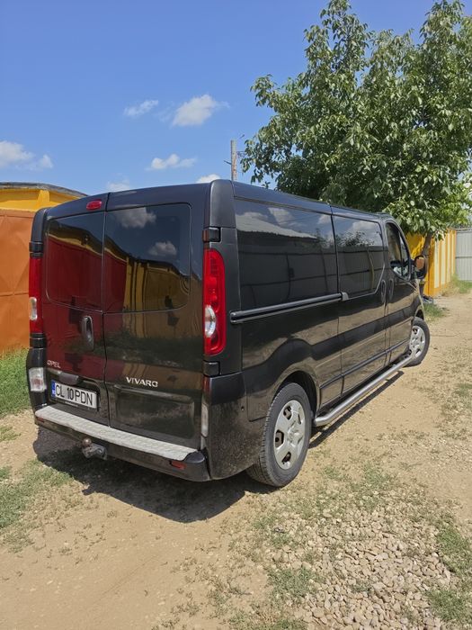 Vand opel vivaro 5 locuri l2h2