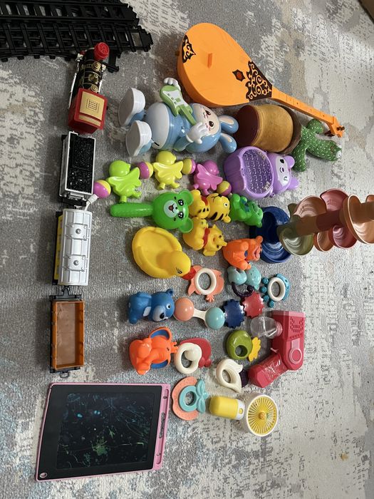 Отдам даром игрушки