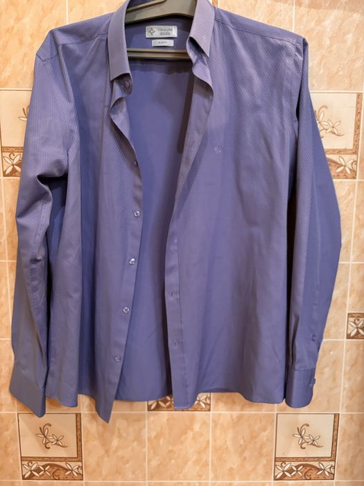 Рубашки мужские