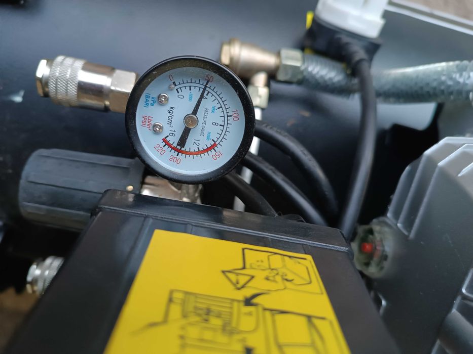 Компресор 100л -SIP DDVT 3hp 100ltr V-Twin