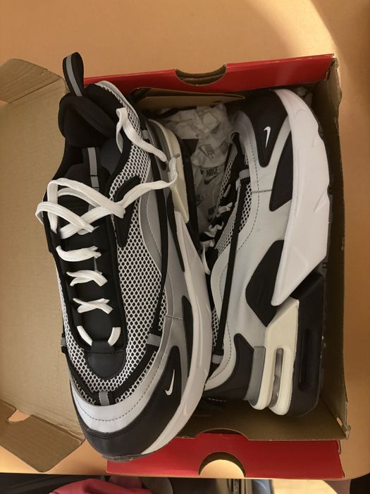 Nike Air Max  Furyosa “Silver-Black”