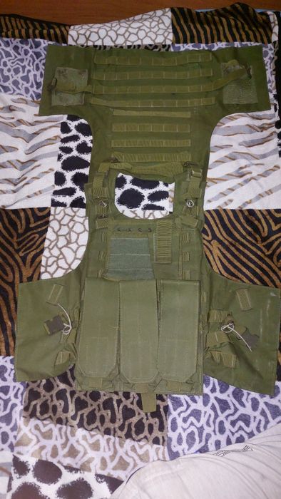 Разгрузочный жилет