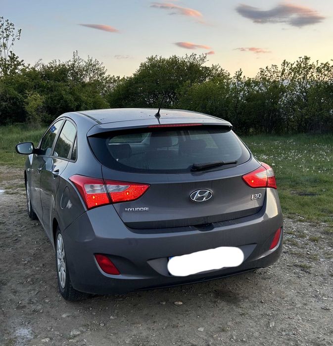 Vând Hyundai i30, unic proprietar (din 2016, 195k km)