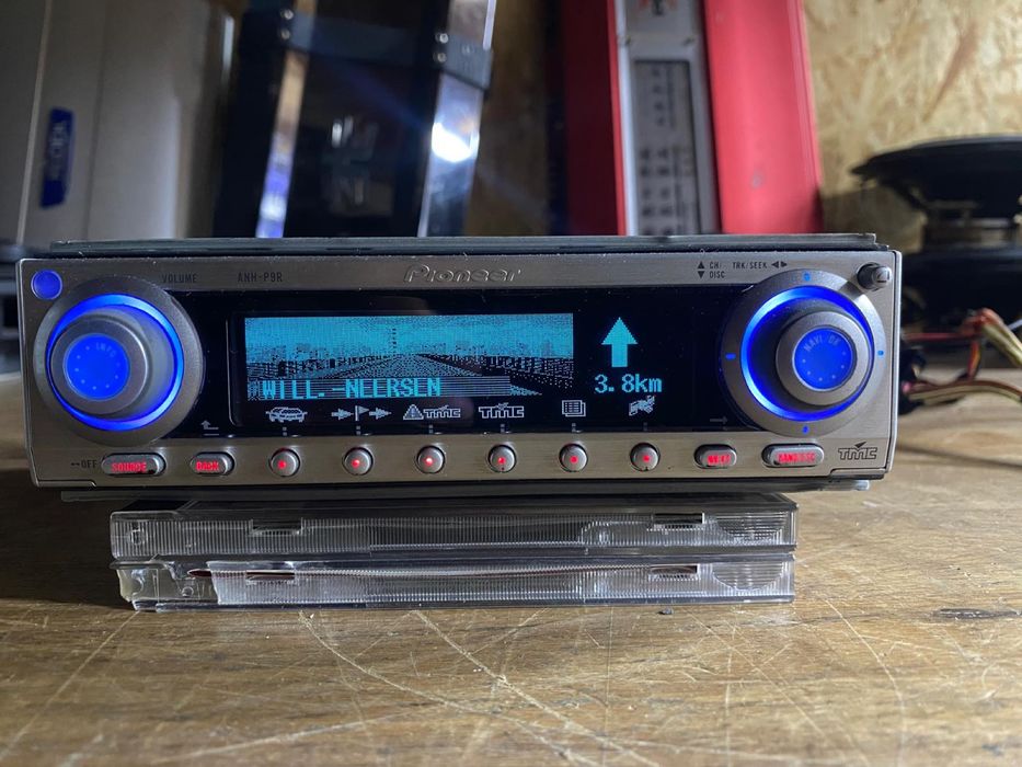 Cd player auto Pioneer ANH P 9R fata aluminiu