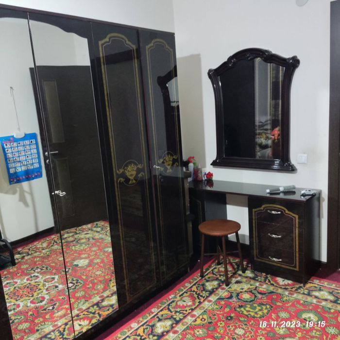Продаётся 2 комнатная квартира Сергели 8