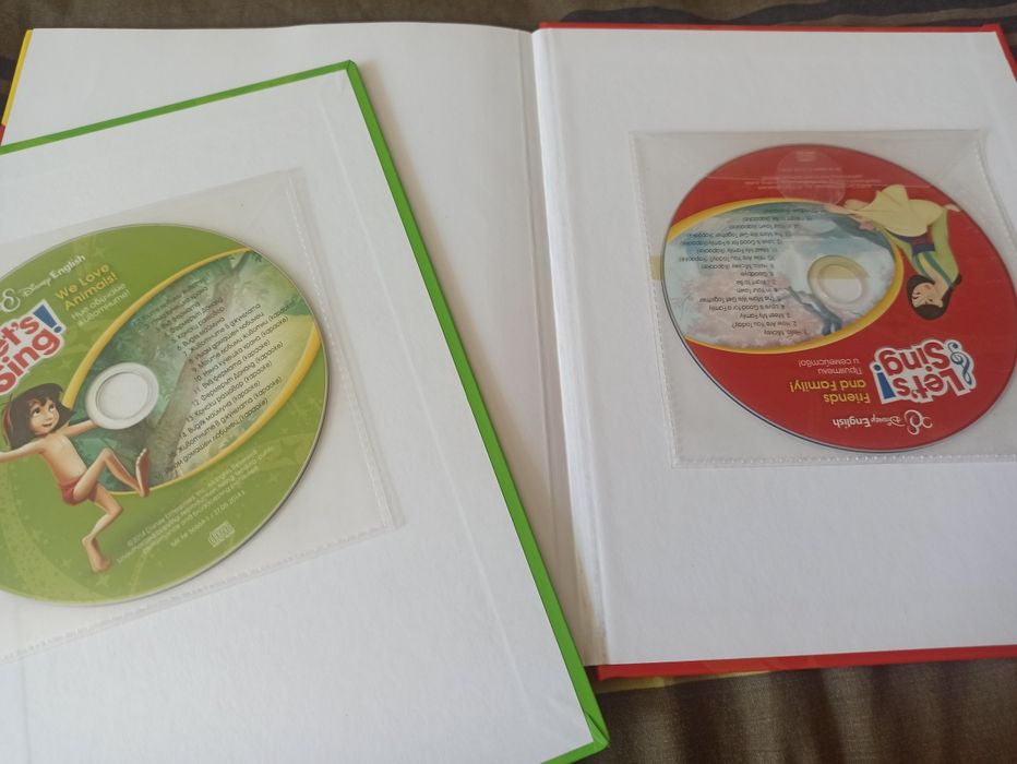 Книжки помагала за Английски език с диск