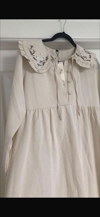 Rochie trendyol crem marimea 40