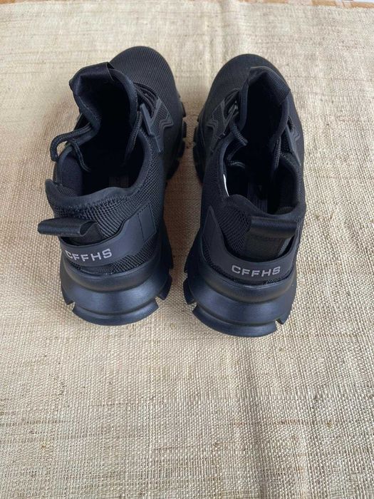 Работни обувки нови с метално бомбе