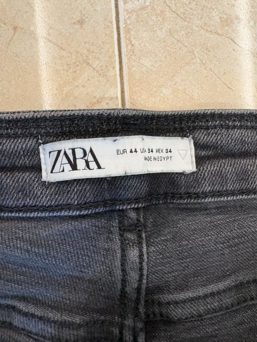 Дълги дънки на Zara, размер 44