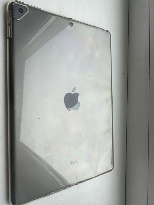 iPad 9 2021-го года  64GB WIFI личный планшет