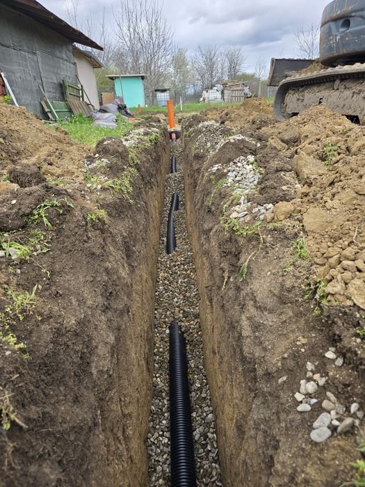 Servicii Miniexcavator - Fose septice, Canalizări, Branșamente Apă