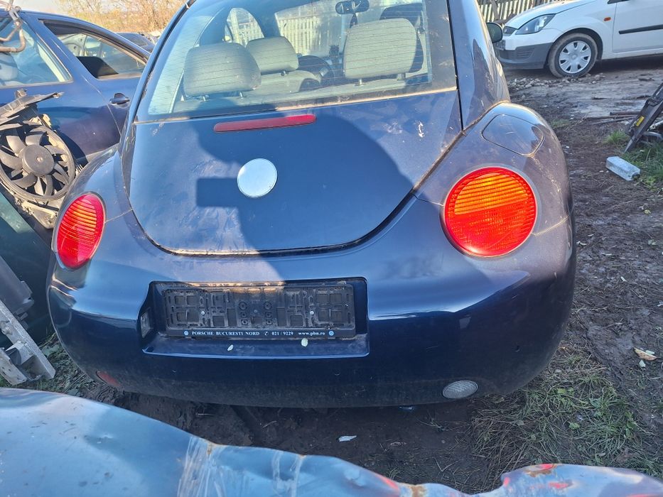 Dezmembrari Vw Beetle 1.6 benzina an 2003
