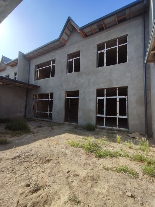 Limonariya 2 sotix 6 xona + padval 250kv Elitniy Maxalla