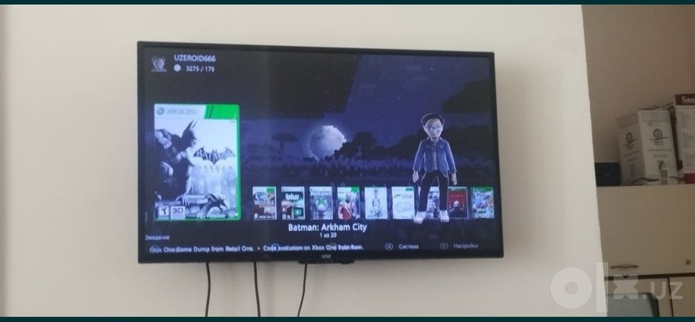 Продаётся Xbox 360 Fat с 2 геймпадами и играми