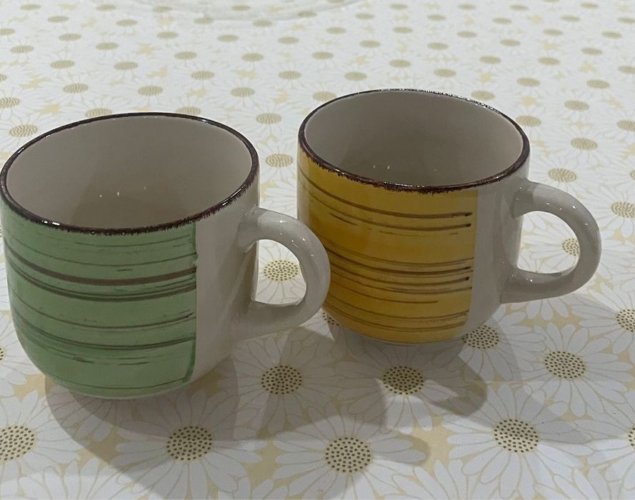 Посуда б/у кружки для кухни