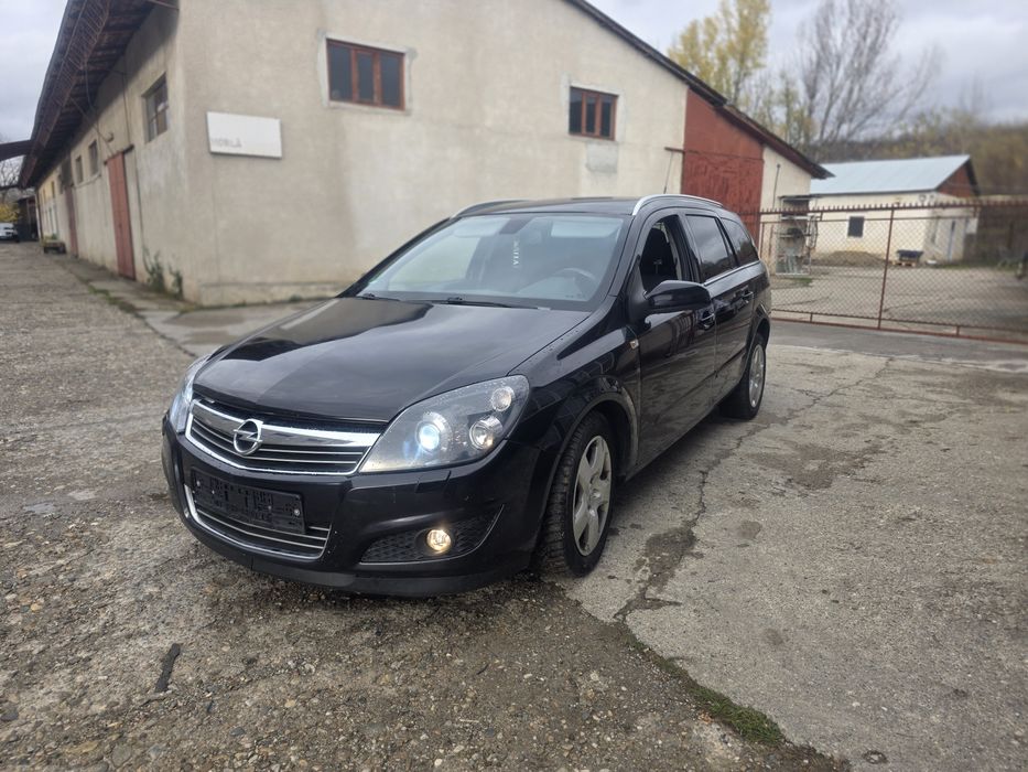 OPEL Astra 2009 — imagine 13