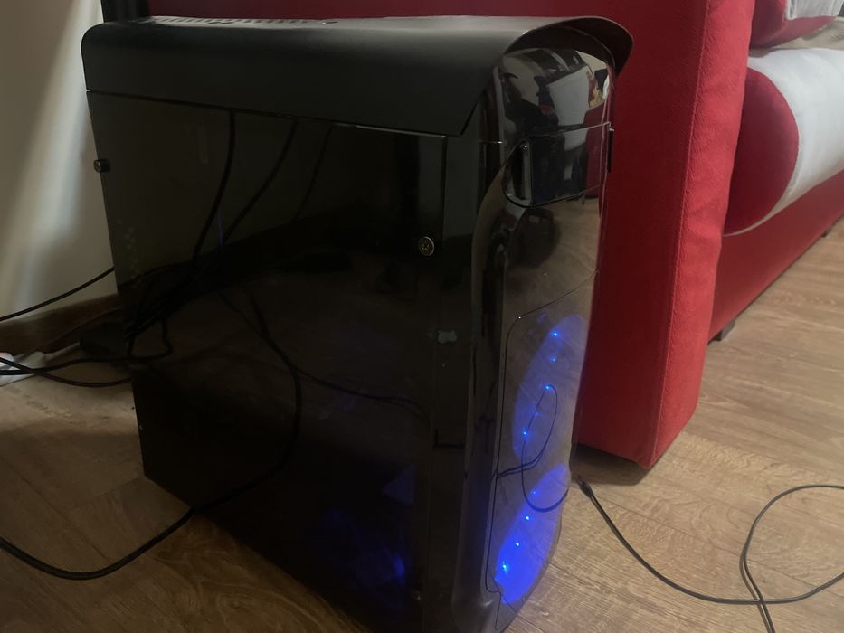 Vand unitate pc cu monitor