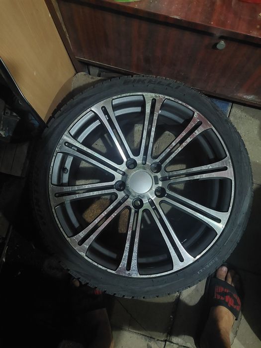 Vind anvelope și jante