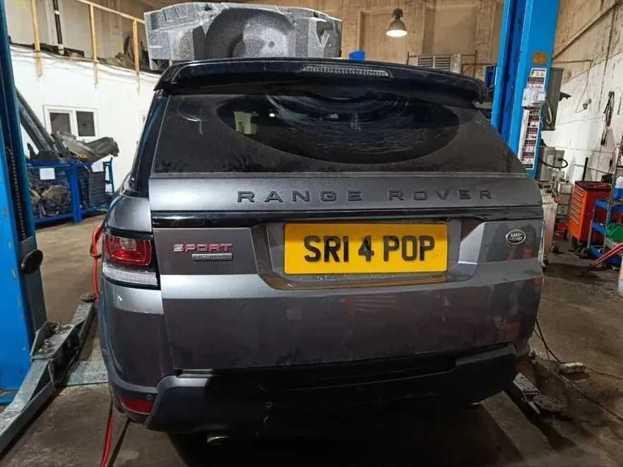 Dezmembrari/Dezmembrez Range Rover Sport 2014 motor 4.4 diesel TDV8