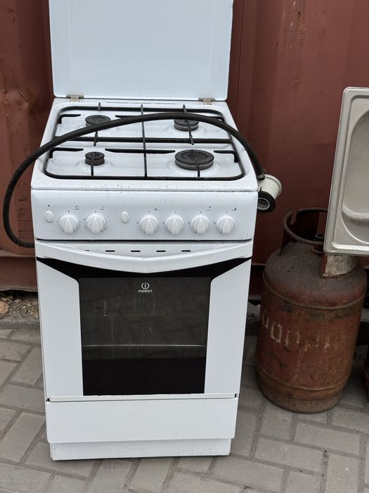 Продам плитку. Состояние хорошее. Чистая