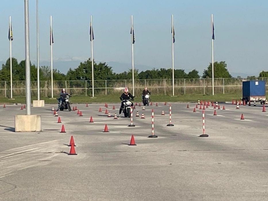 Шофьорски курсове кат.А,А1,А2,В,ВЕ,С,СЕ,Д