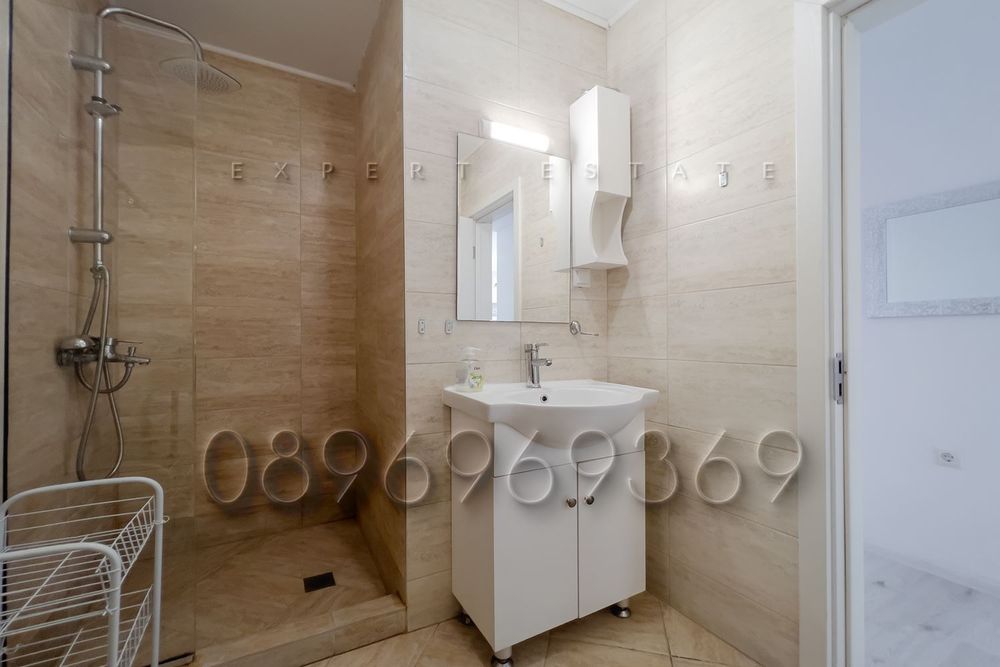 Продава се Тристаен апартамент в Балчик - 65 кв.м за 970 €/кв.м - Снимка #8