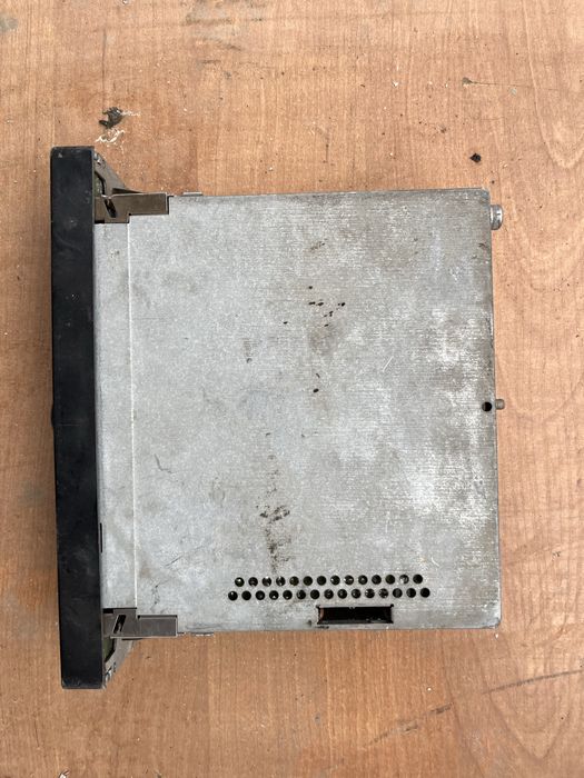 Штатный магнитола Ауди А6