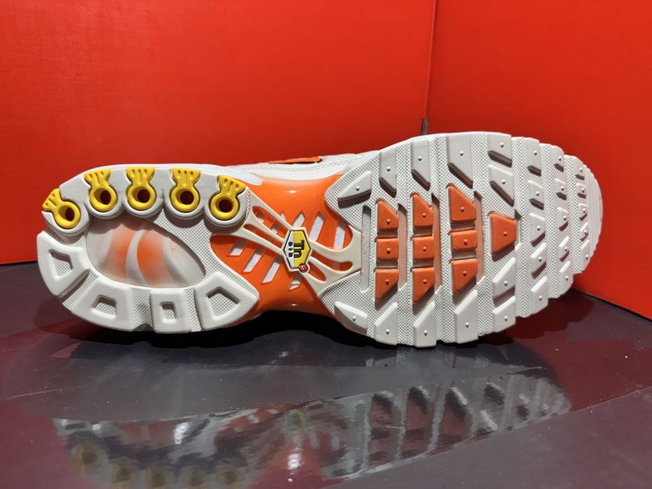 Оригинални! Nike Air Max Plus - 45.5 ShoeMag