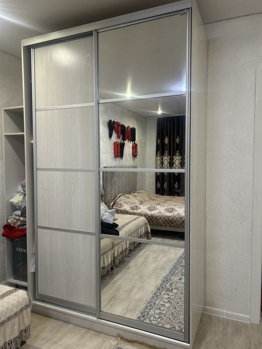 компьютерный стол,купе шкаф