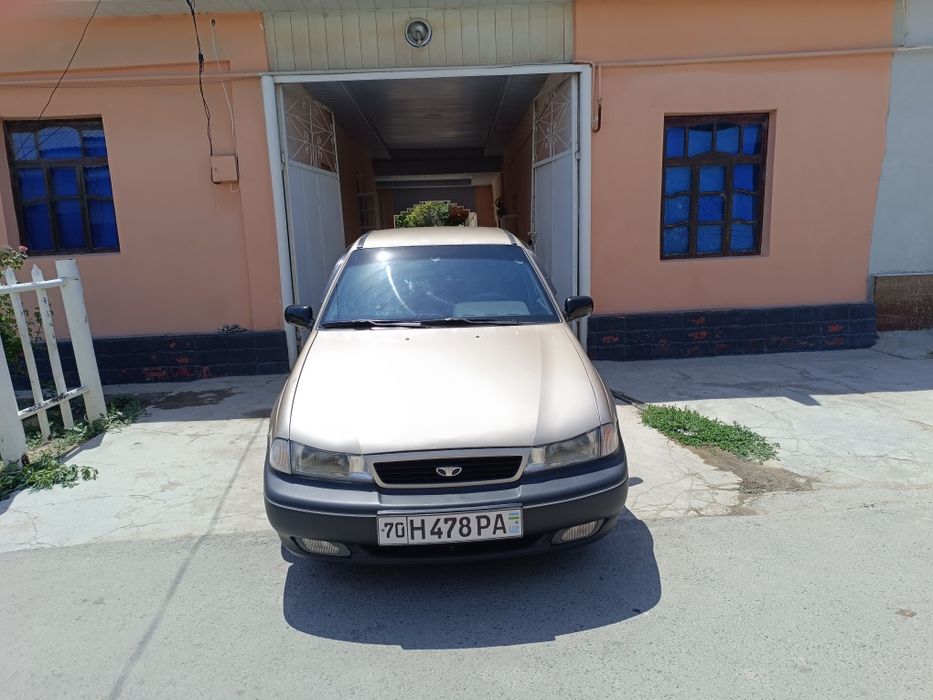 Dayvo nexia 1 sotiladi