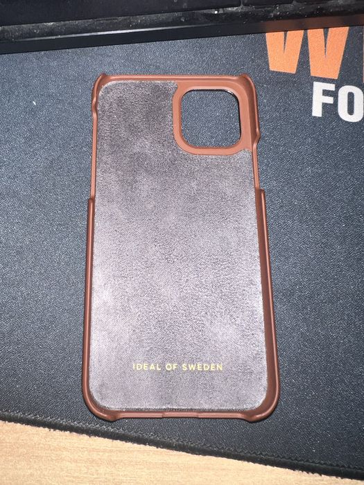 Кожен калъф за iphone 11pro