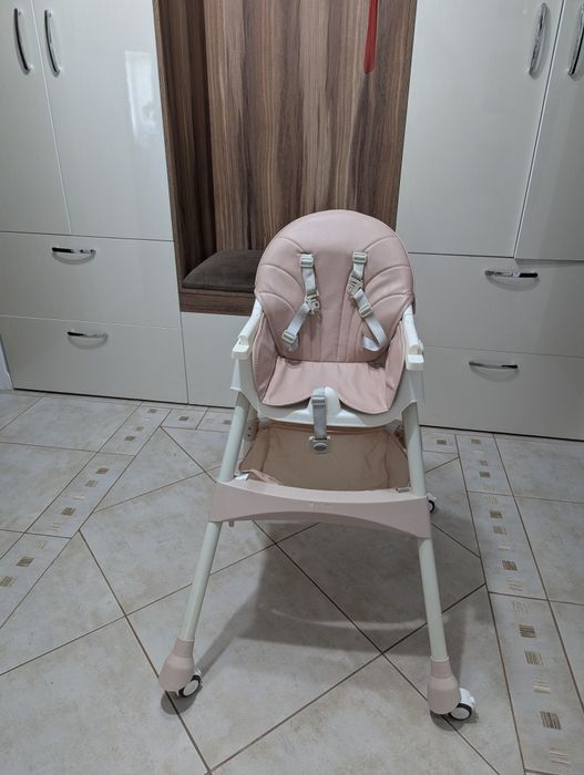 Scaun pentru bebe roz