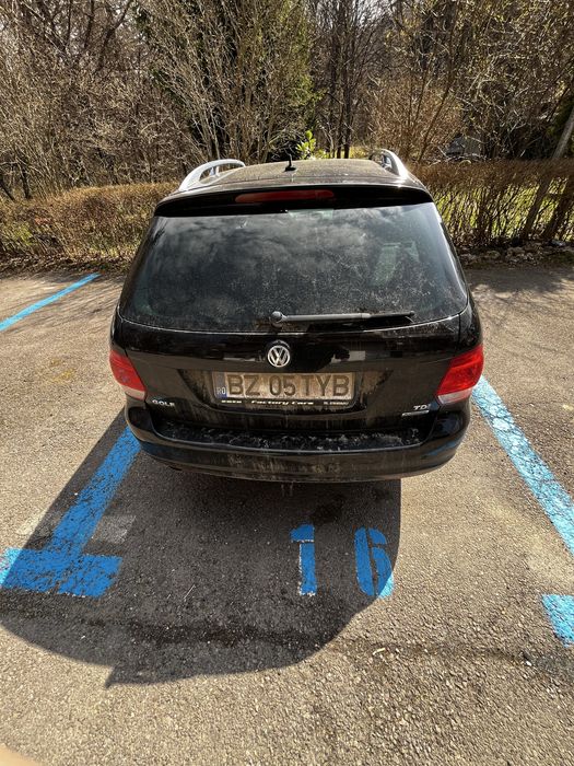 Vand Golf 6 2011 cu dotari bunicele pentru vremea lui