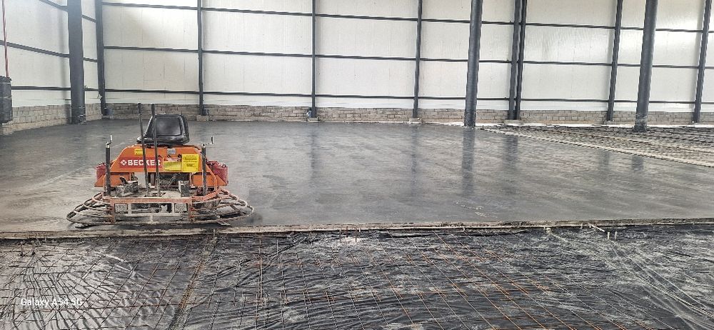 Стяжка шлифовка, затирка, полировка