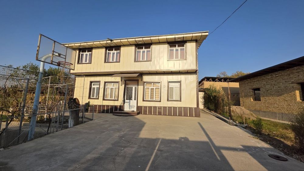 Yangiyo'l Xalqabod Petrov 10 sotx / Basseyn