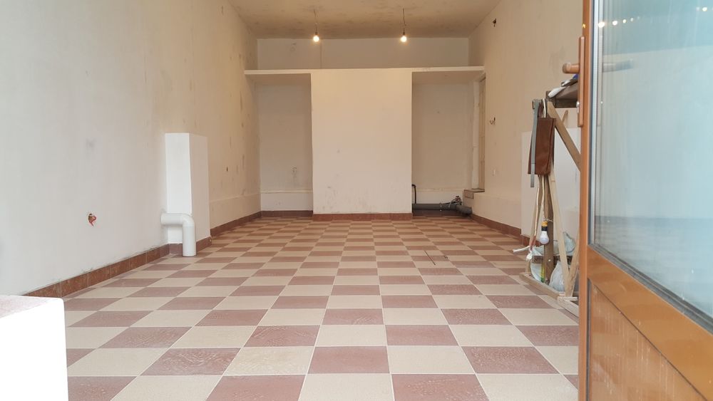 Spațiu Comercial 50 mp, Vad Stradal, la 100 m de Spitalul Judetean