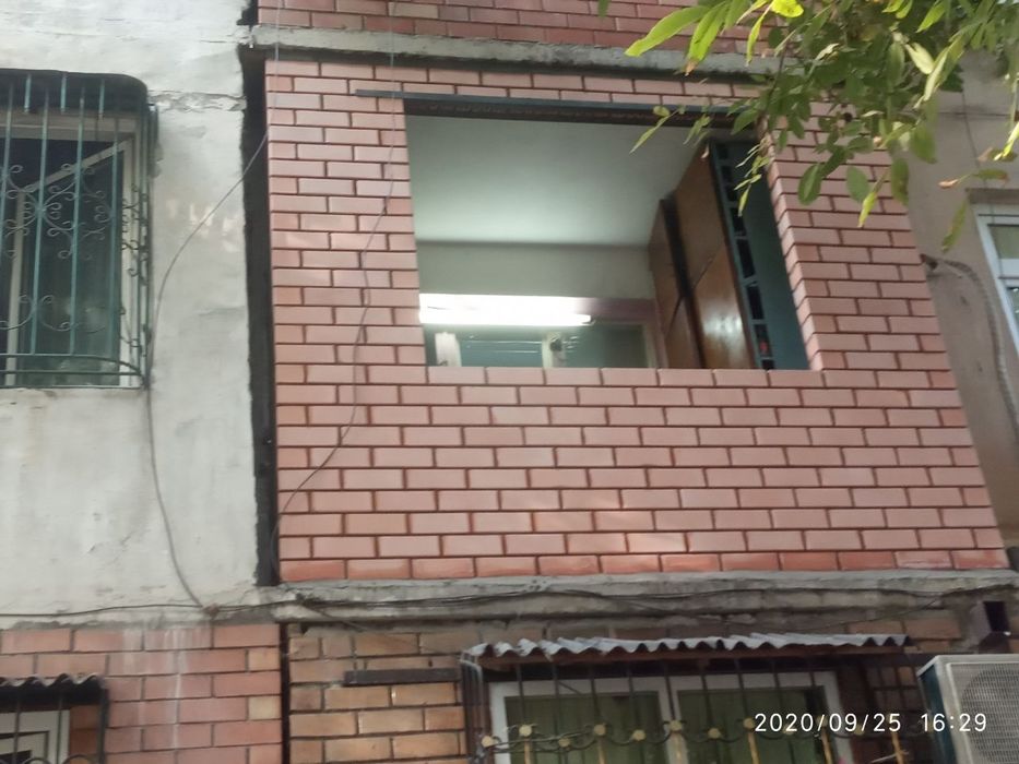 Кирпичная кладка БАЛКОНОВ +Утипление стен, Штукатурка стен, СТЯЖКА ПОЛ