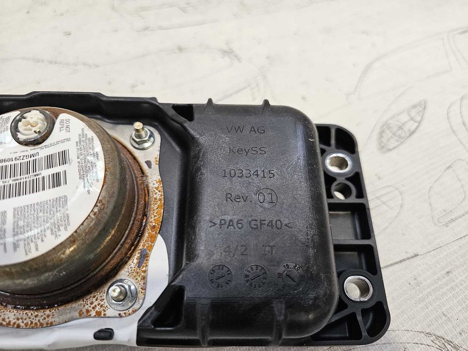 Airbag pasager bord Audi A3 8V / S3 2015 1.6 TDI Cod OEM: 8V0880204E (5F3)